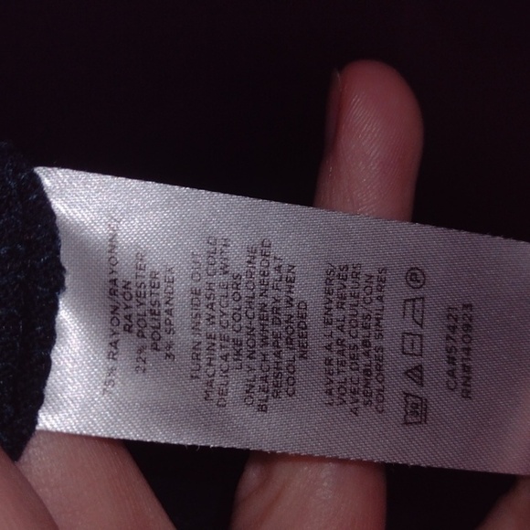 Loft long sleeve shirt size medium - Picture 5 of 8